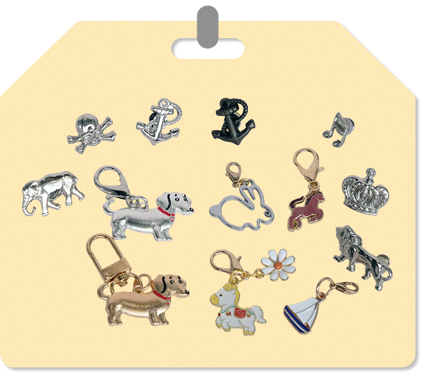 チャームの装飾