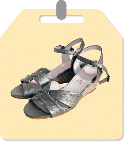 レザーオープントゥサンダル